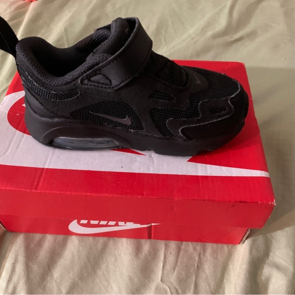 Black air max 200 - Picture 1 of 6